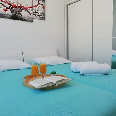 Apartment Nia *