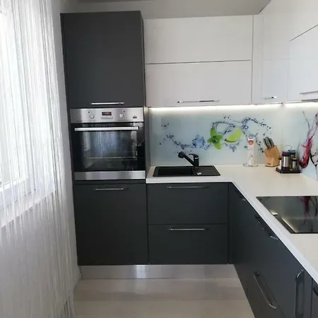 Nia Apartment *