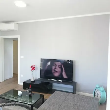 Nia * Sibenik
